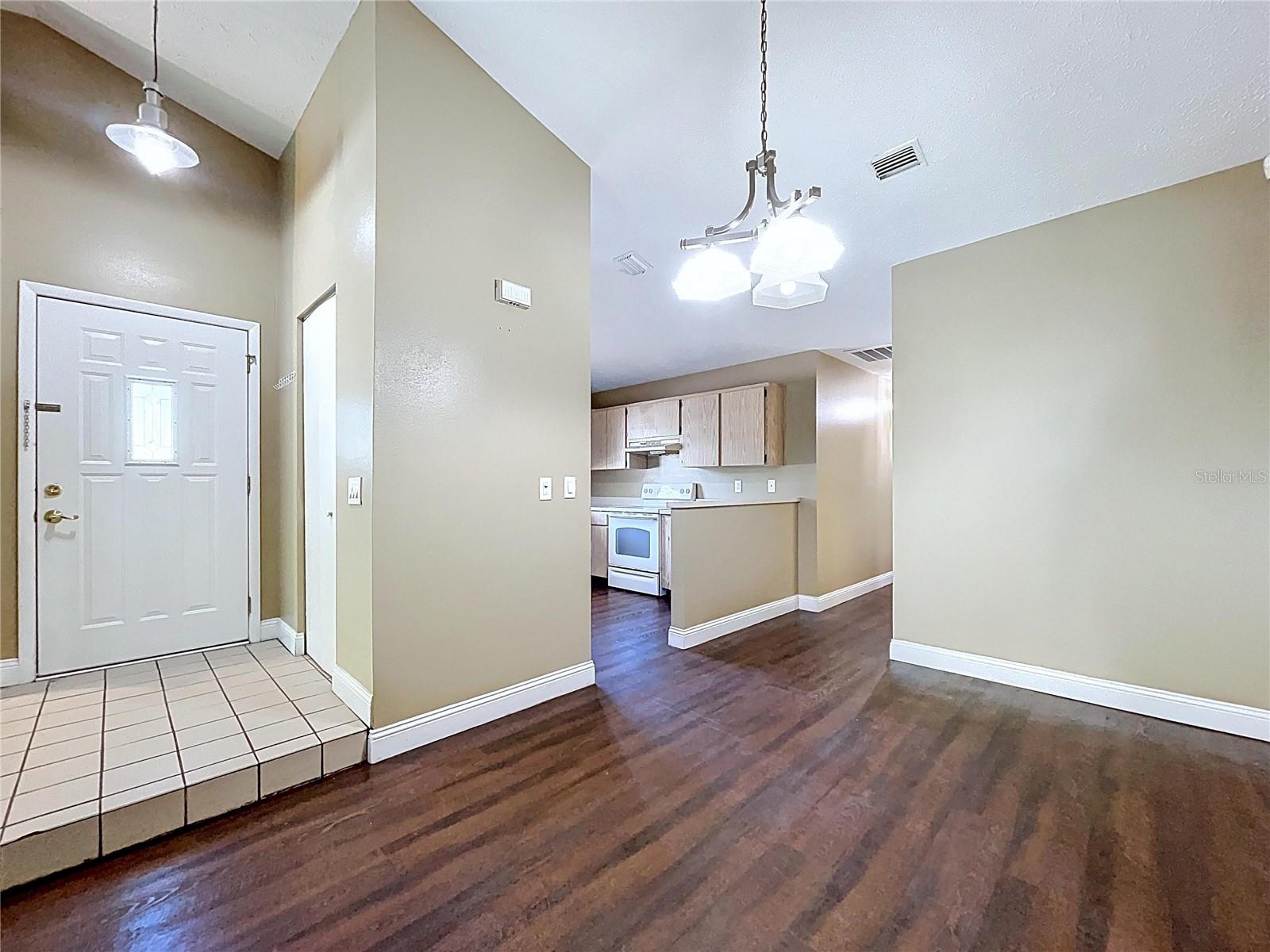 Image 25 of 63 For 9476 Forest Hills Place 0