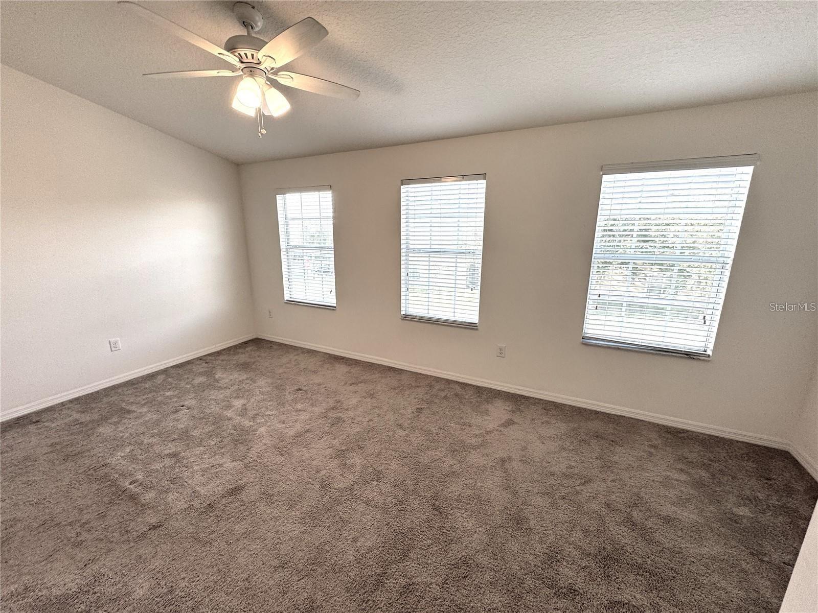 Image 14 of 43 For 4632 68th Avenue N