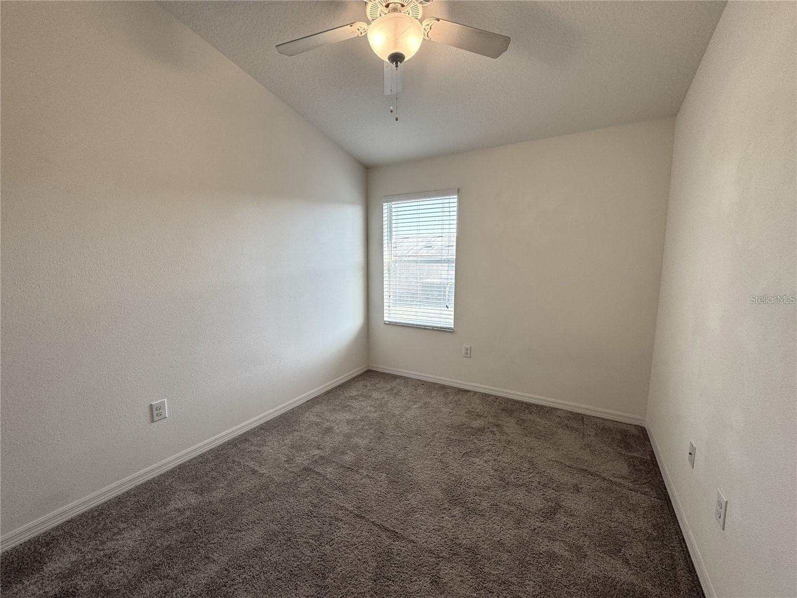 Image 22 of 43 For 4632 68th Avenue N
