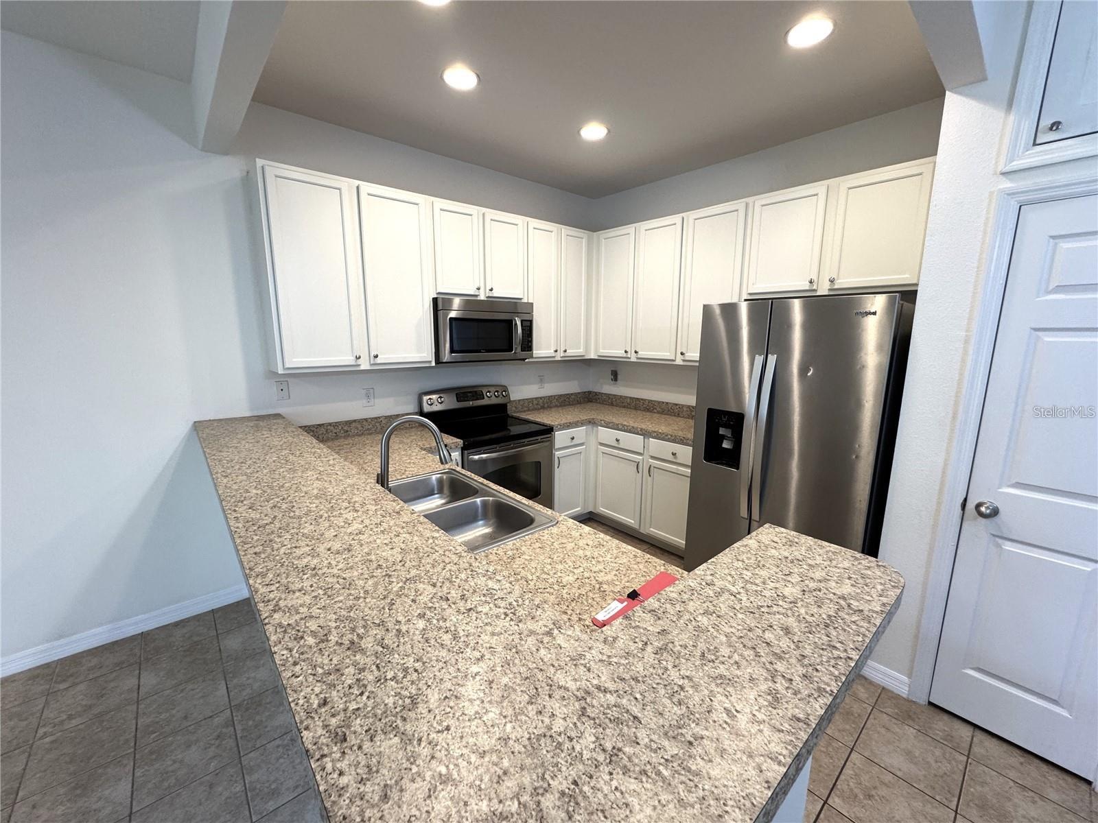 Image 5 of 43 For 4632 68th Avenue N