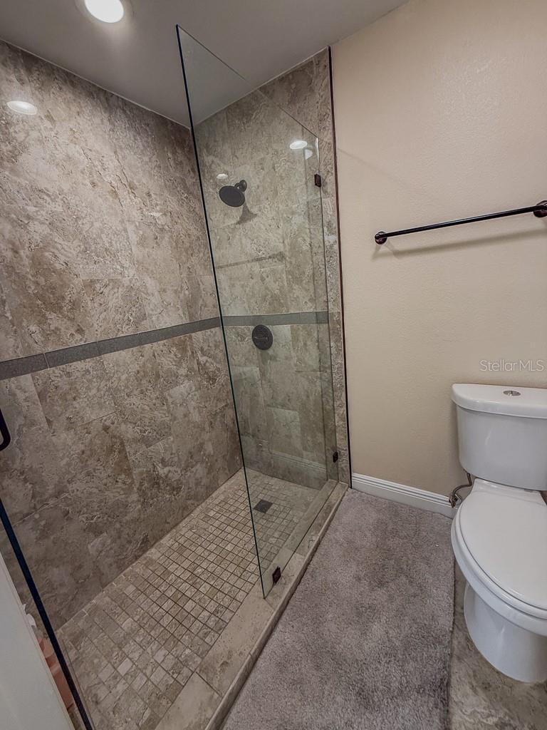 Listing photo id 35 for 5021 Porpoise Place