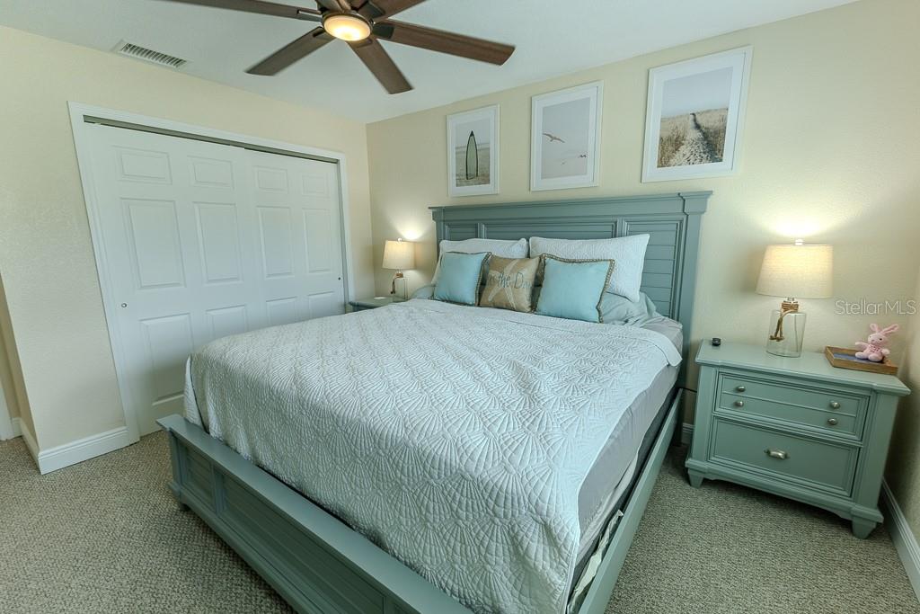 Listing photo id 37 for 5021 Porpoise Place
