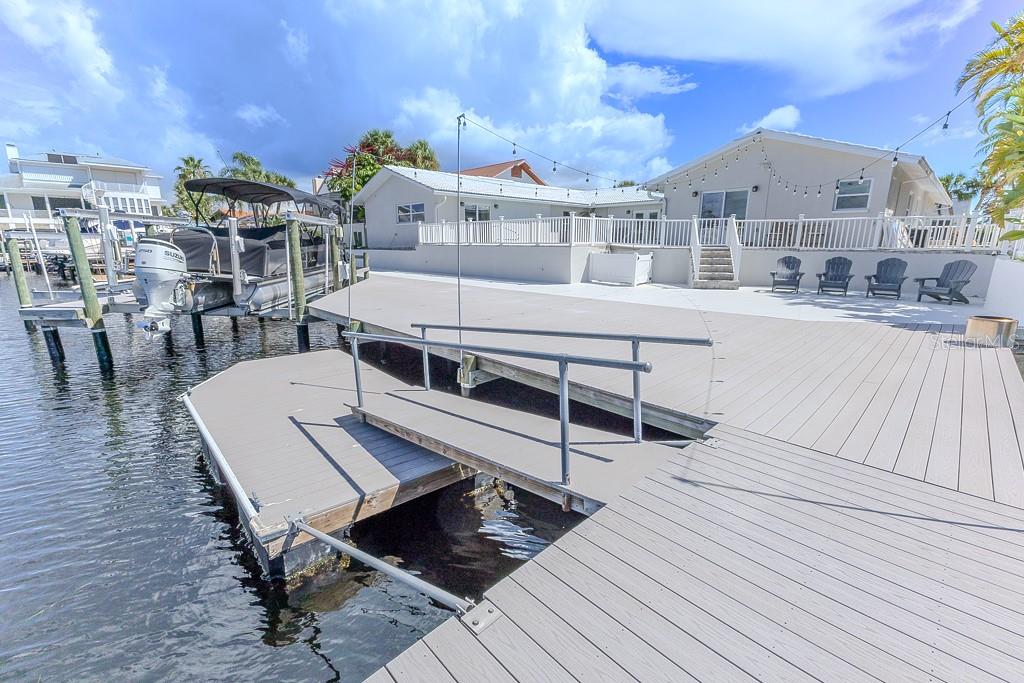 Listing photo id 56 for 5021 Porpoise Place