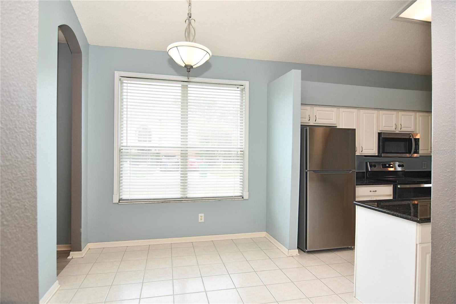 Image 11 of 35 For 27037 Palmbrook Court
