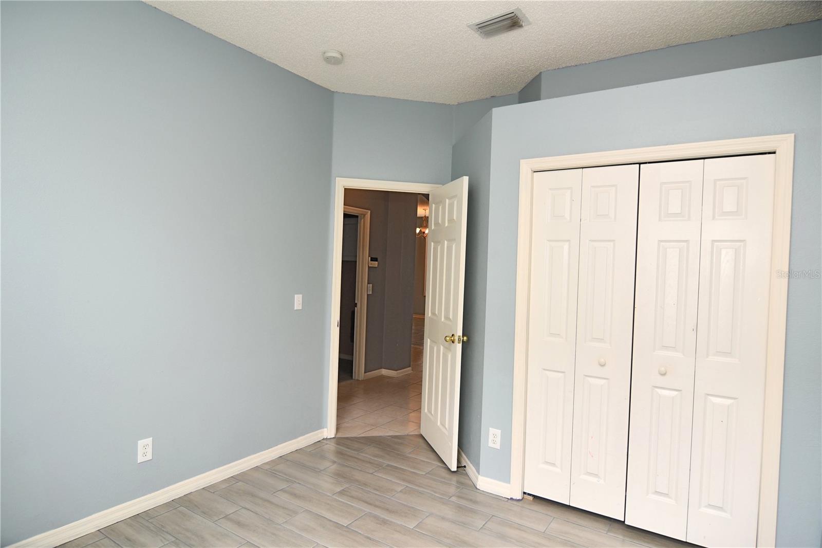 Image 24 of 35 For 27037 Palmbrook Court