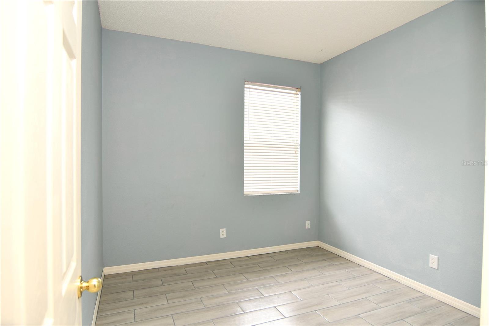 Image 27 of 35 For 27037 Palmbrook Court