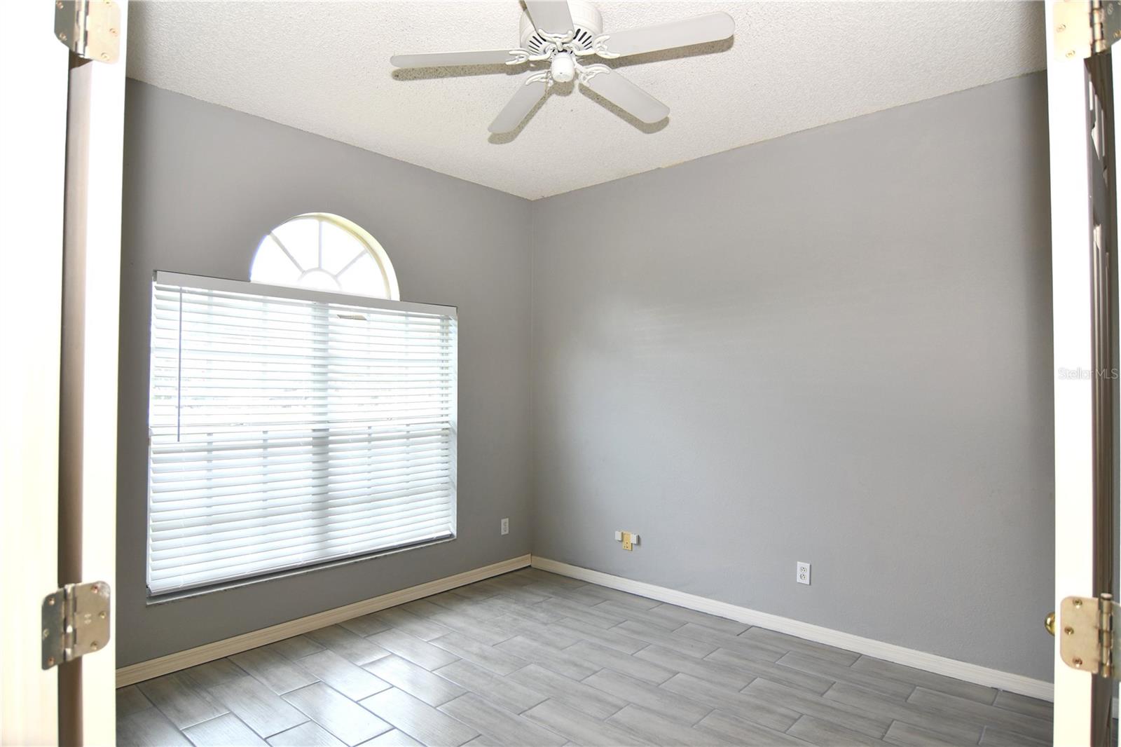 Image 8 of 35 For 27037 Palmbrook Court
