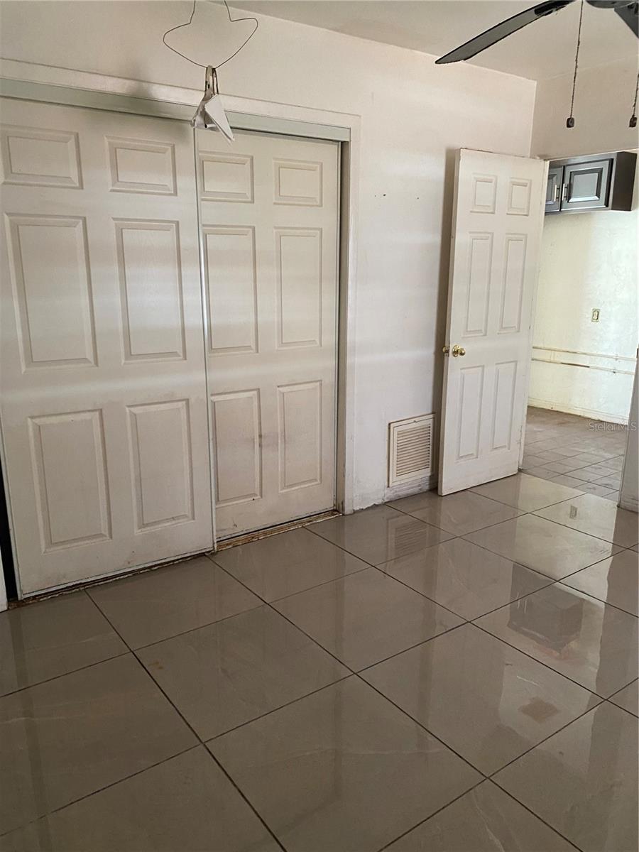 Image 14 of 14 For 1443 5th Street S