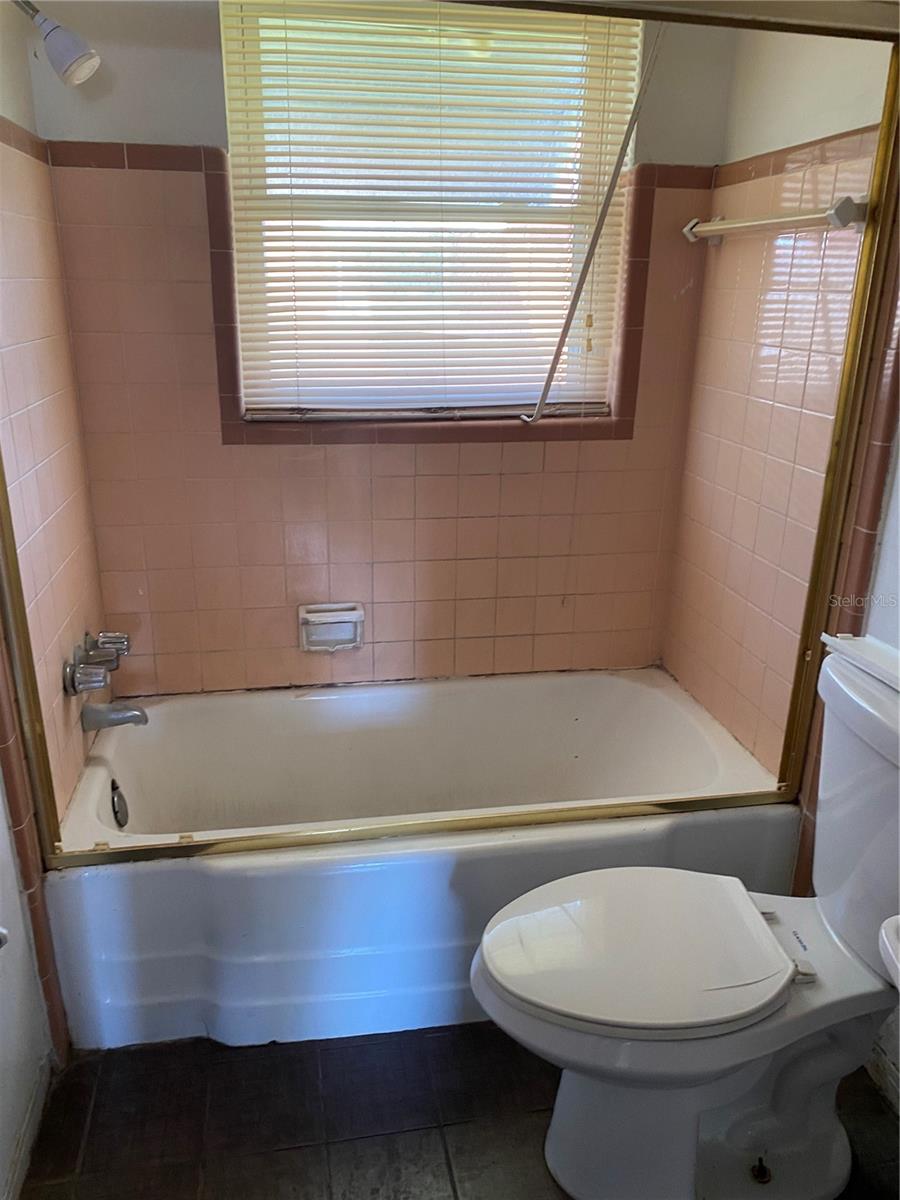 Image 6 of 14 For 1443 5th Street S