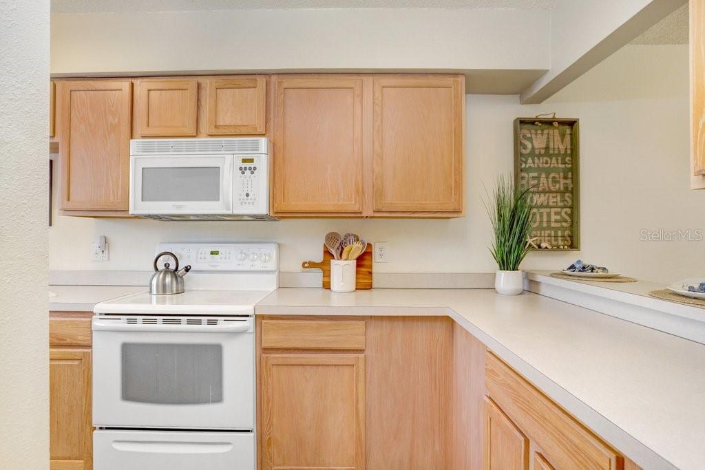 Image 9 of 31 For 708 Gulf Boulevard A