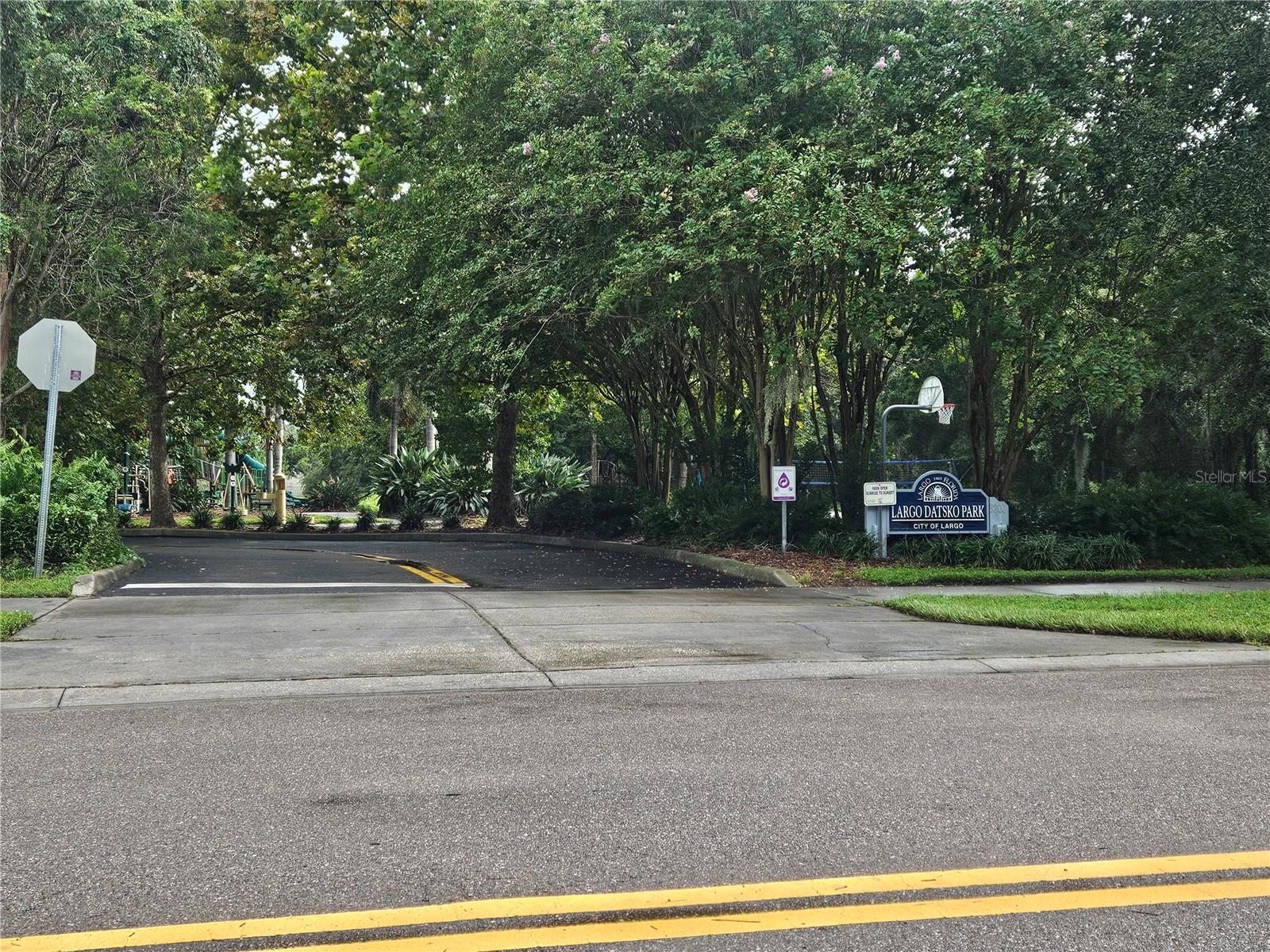 Image 32 of 33 For 3058 Branch Drive