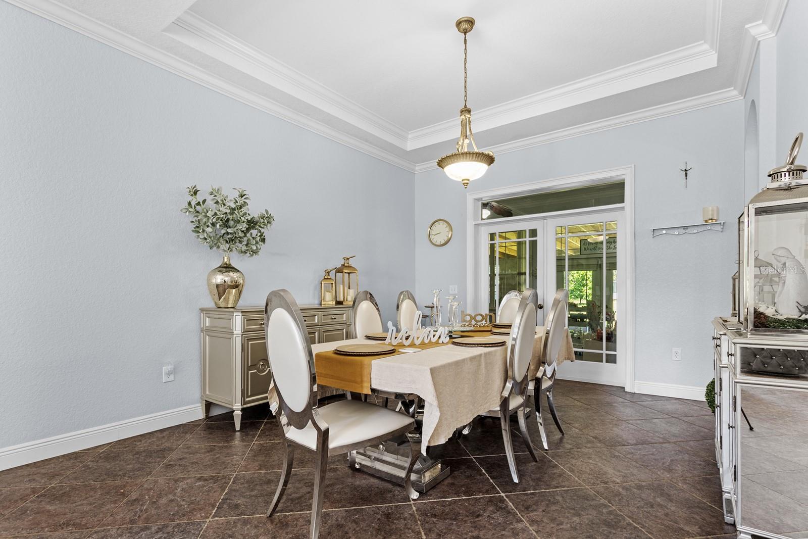 Listing photo id 8 for 5106 Slaten Road