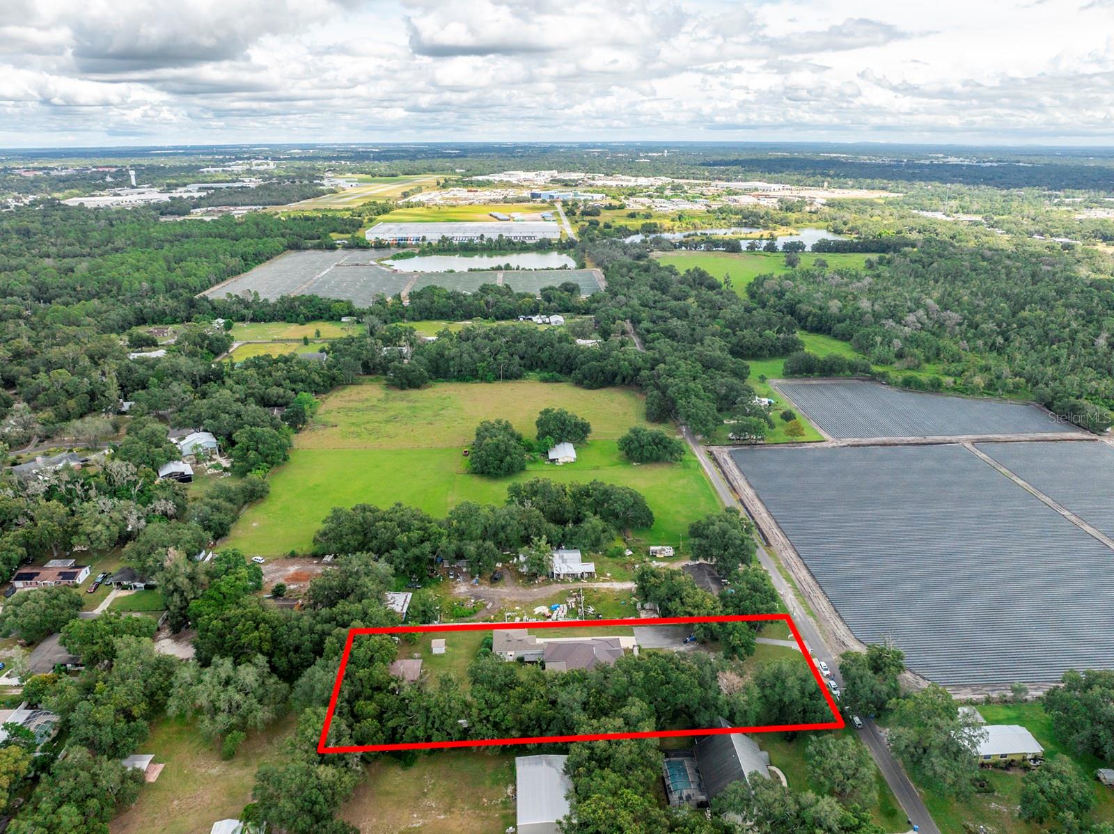 Listing photo id 4 for 5106 Slaten Road