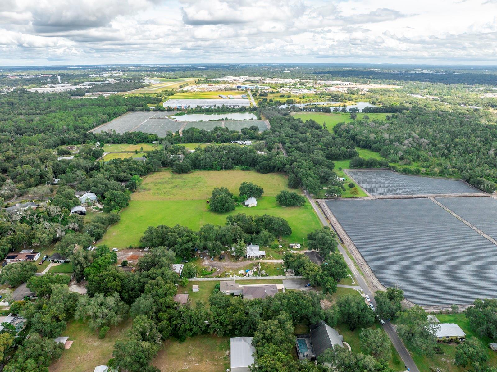 Listing photo id 5 for 5106 Slaten Road