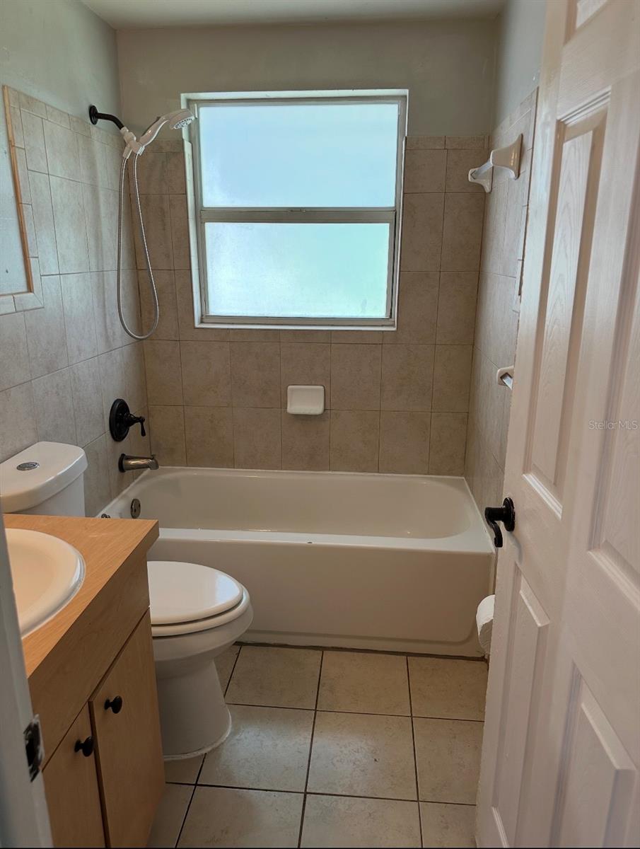 Image 6 of 7 For 4536 Jacqueline Drive
