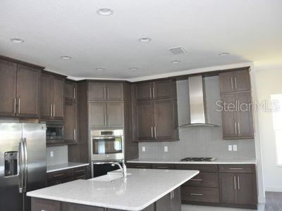 Image 9 of 53 For 2471 Coco Palm Circle