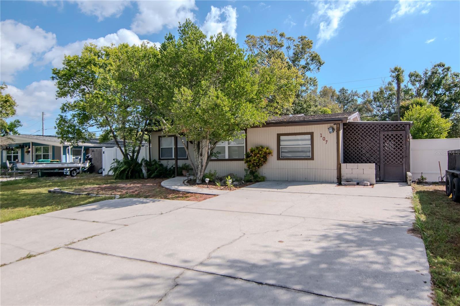 Image 41 of 41 For 107 Emerald Lane