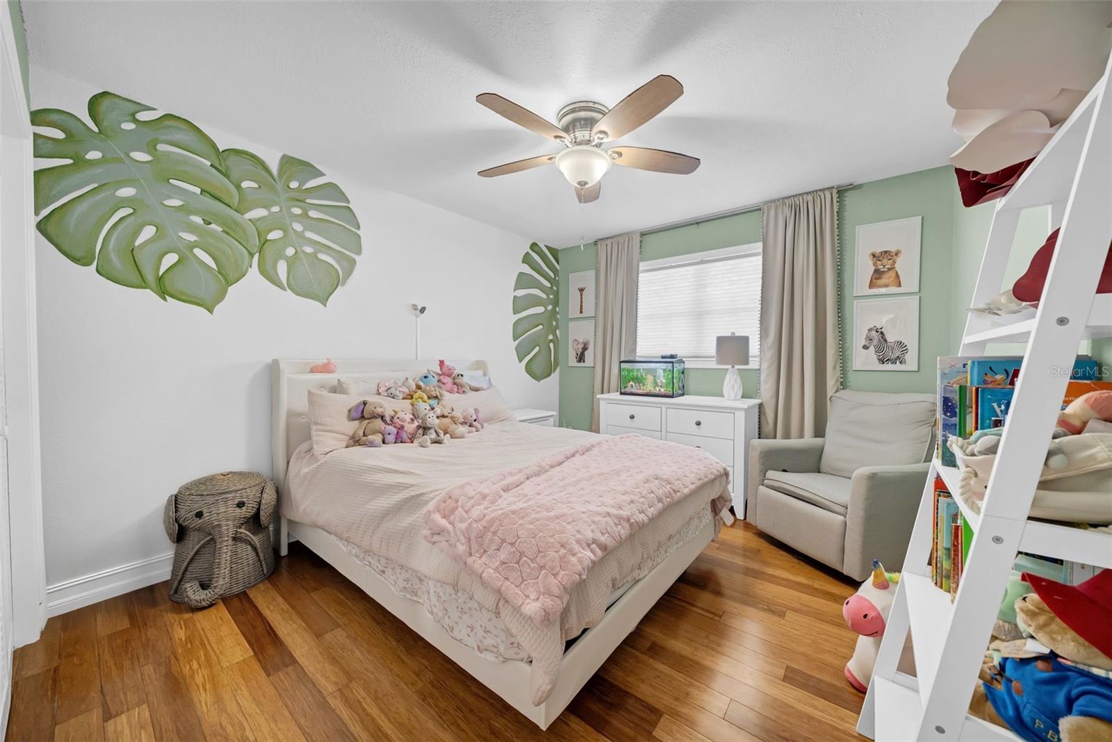 Image 38 of 72 For 8809 Glen Lakes Boulevard N