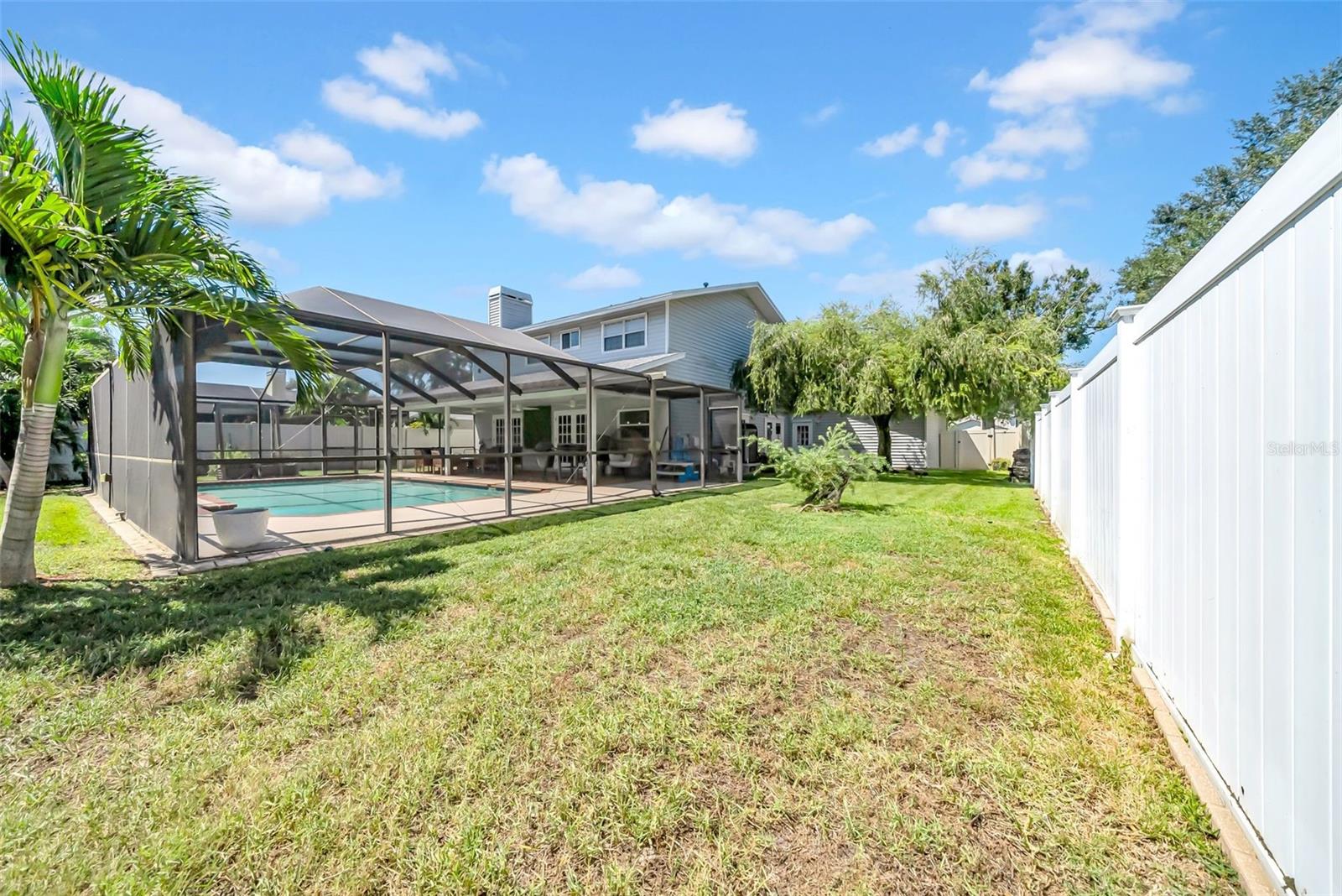 Image 59 of 72 For 8809 Glen Lakes Boulevard N