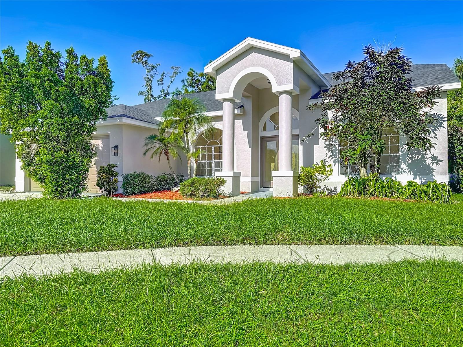 Image 11 of 81 For 8237 Setters Point Drive