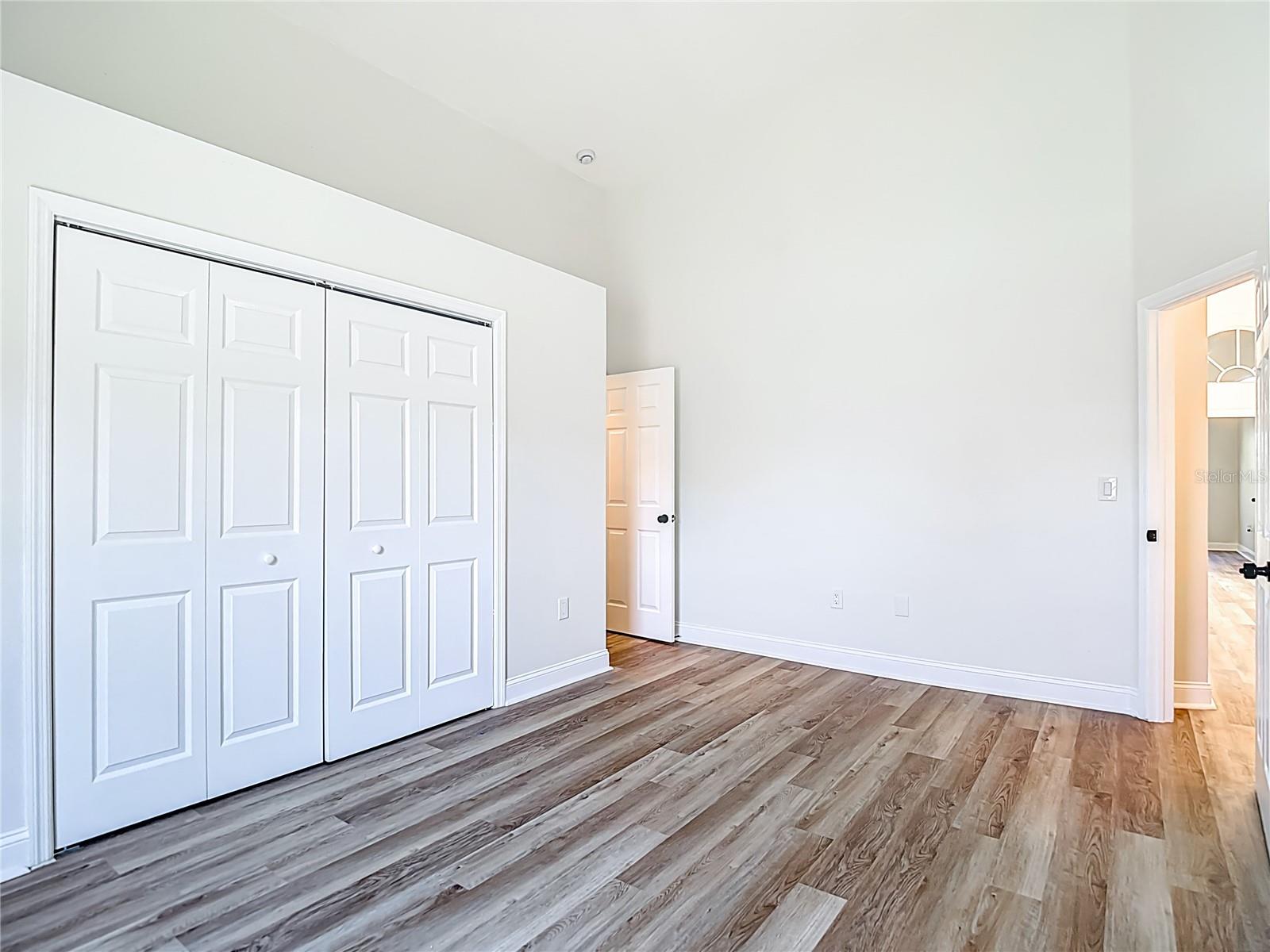 Image 42 of 81 For 8237 Setters Point Drive