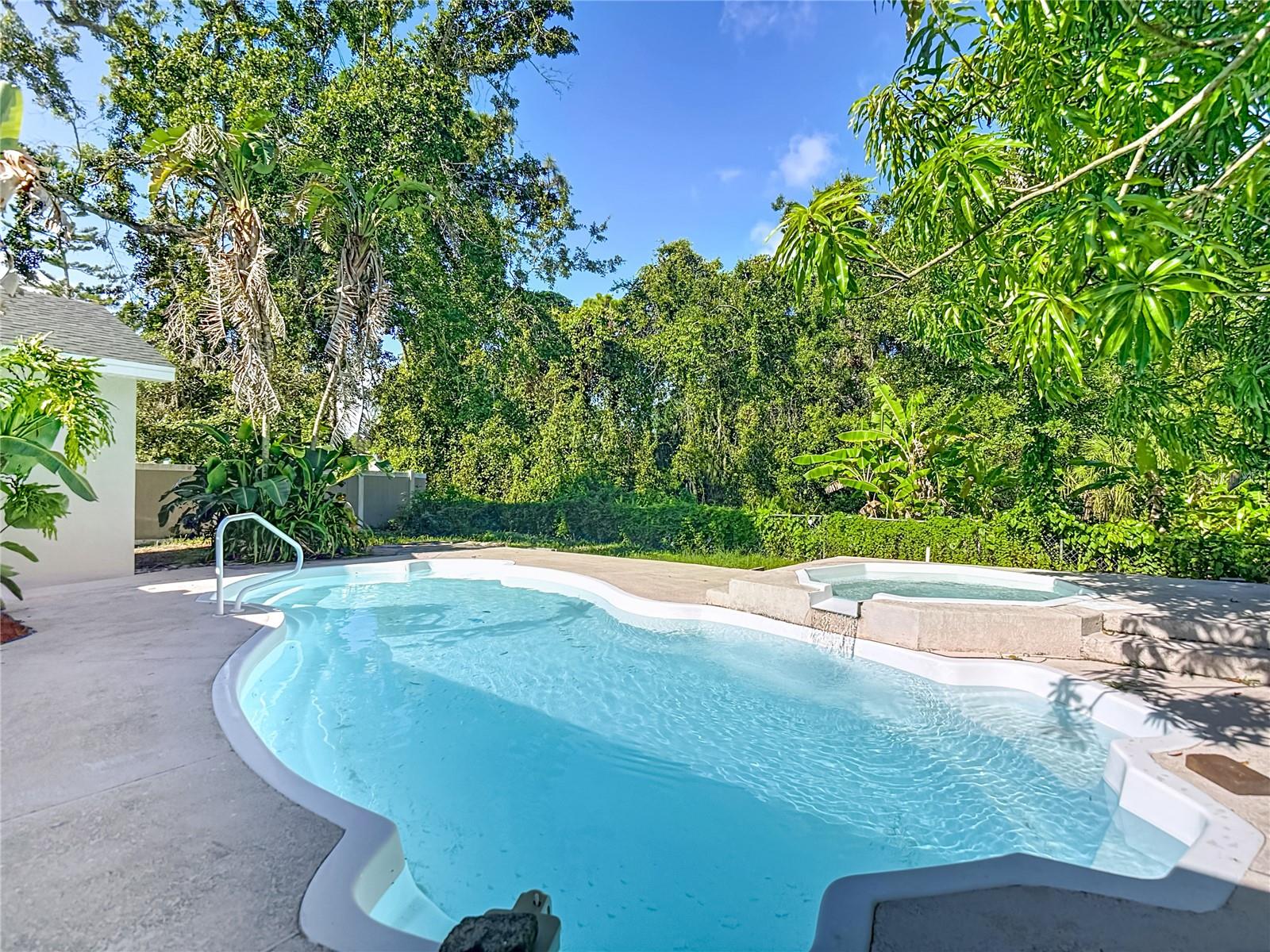 Image 75 of 81 For 8237 Setters Point Drive