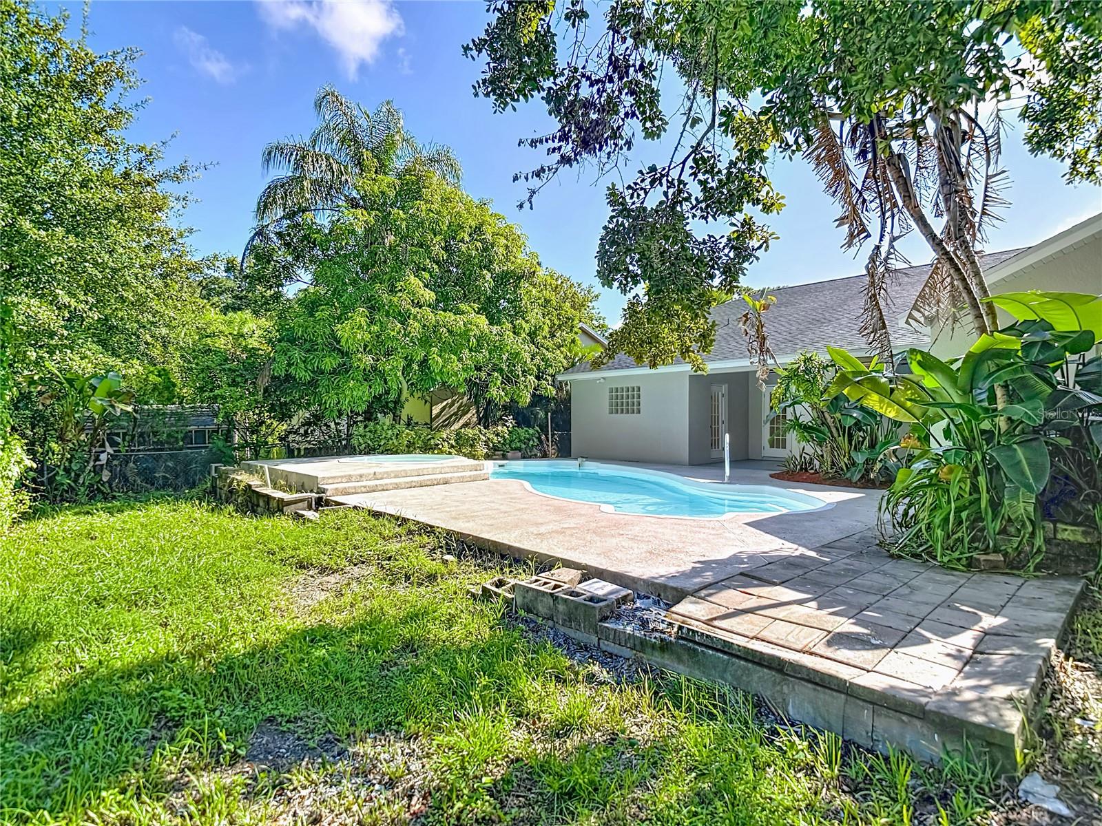 Image 78 of 81 For 8237 Setters Point Drive