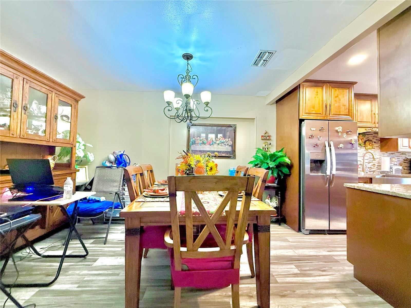 Image 3 of 16 For 8009 Cornwall Lane