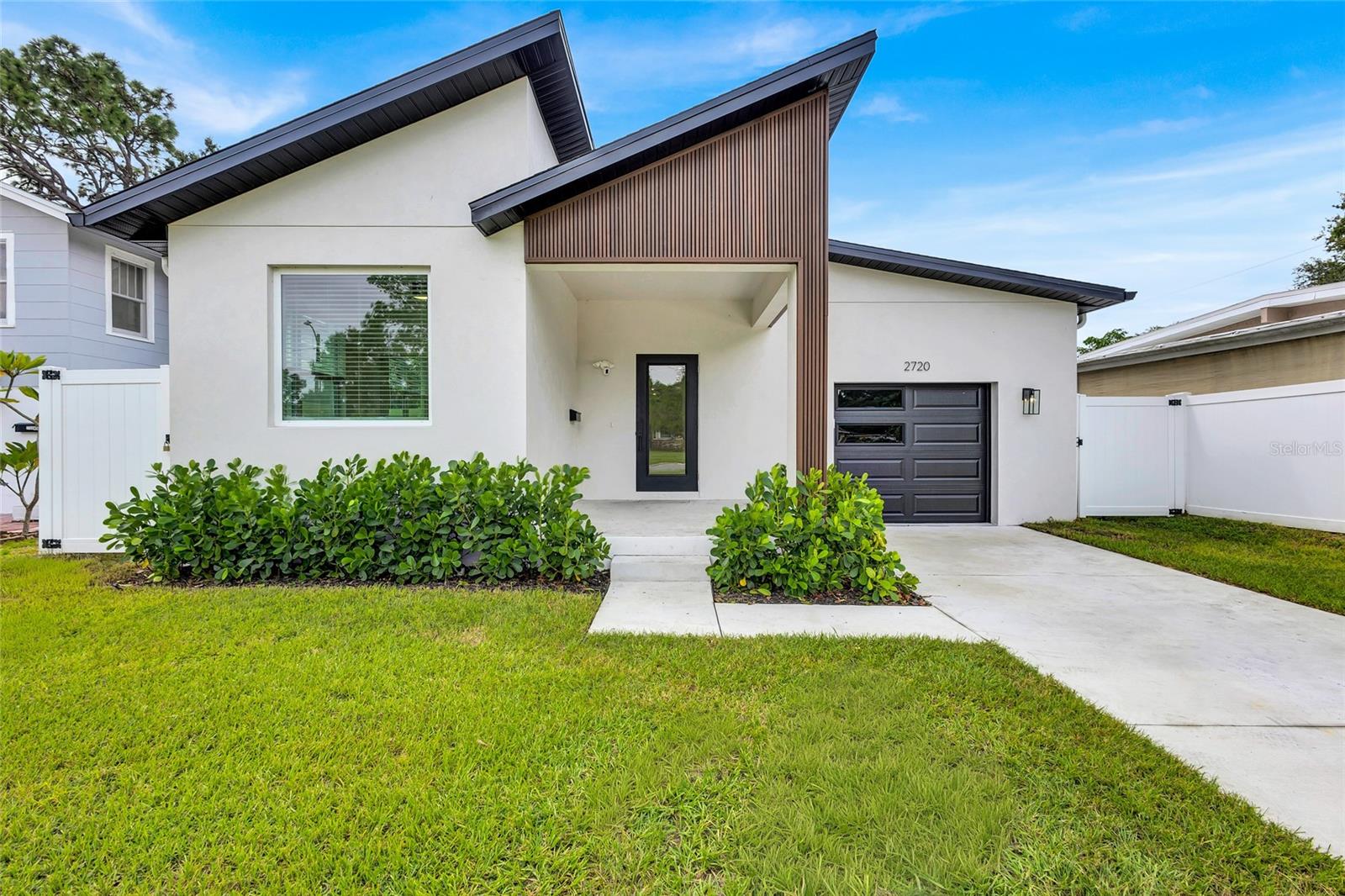 Details for 2720 27th Avenue N, ST PETERSBURG, FL 33713