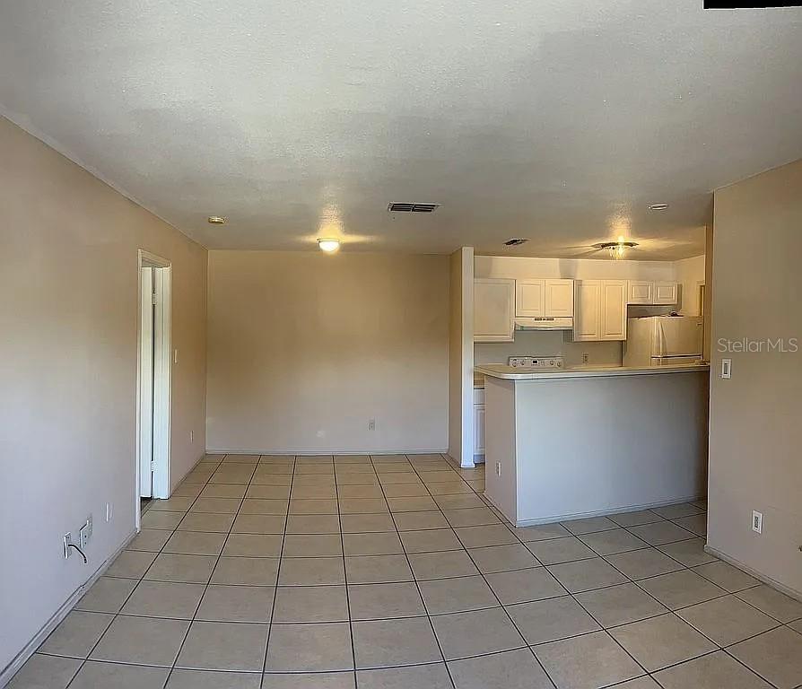 Image 6 of 12 For 1400 Gandy Boulevard N 1509