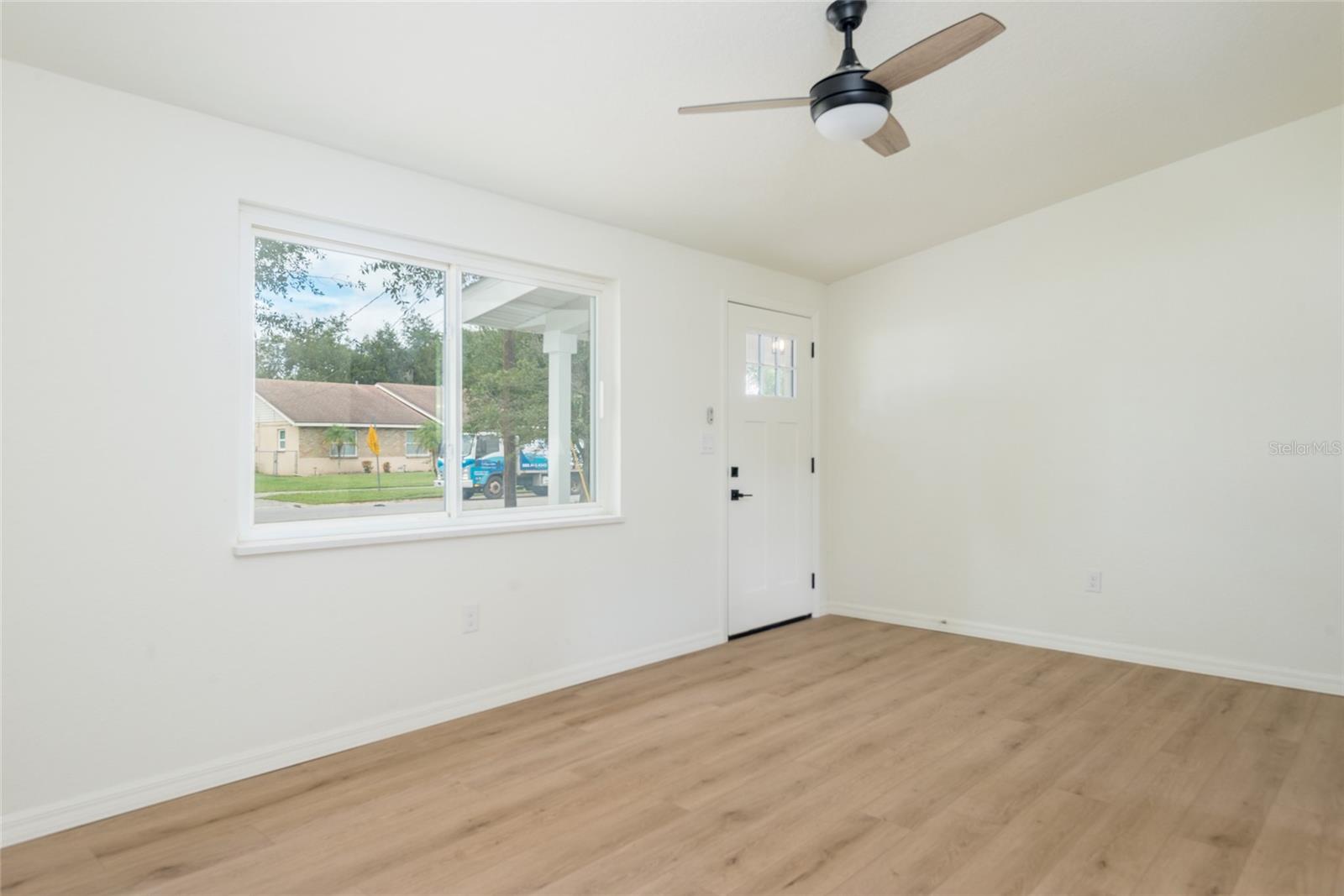 Image 4 of 22 For 4906 83rd Street