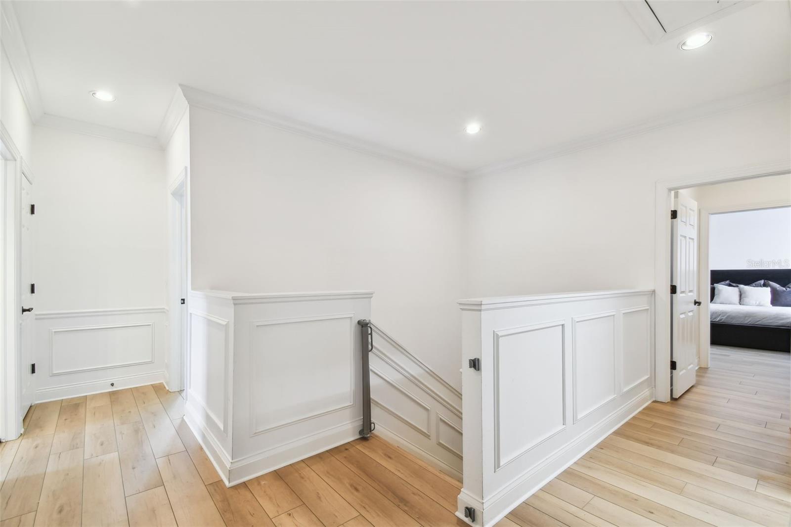 Image 32 of 62 For 944 Harbour Bay Drive