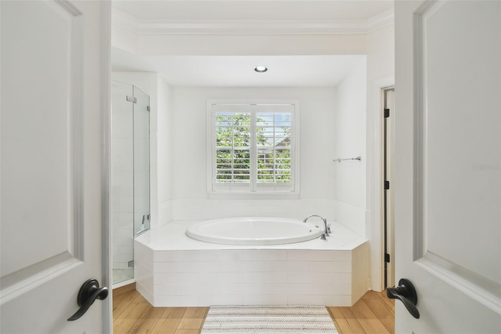 Image 38 of 62 For 944 Harbour Bay Drive