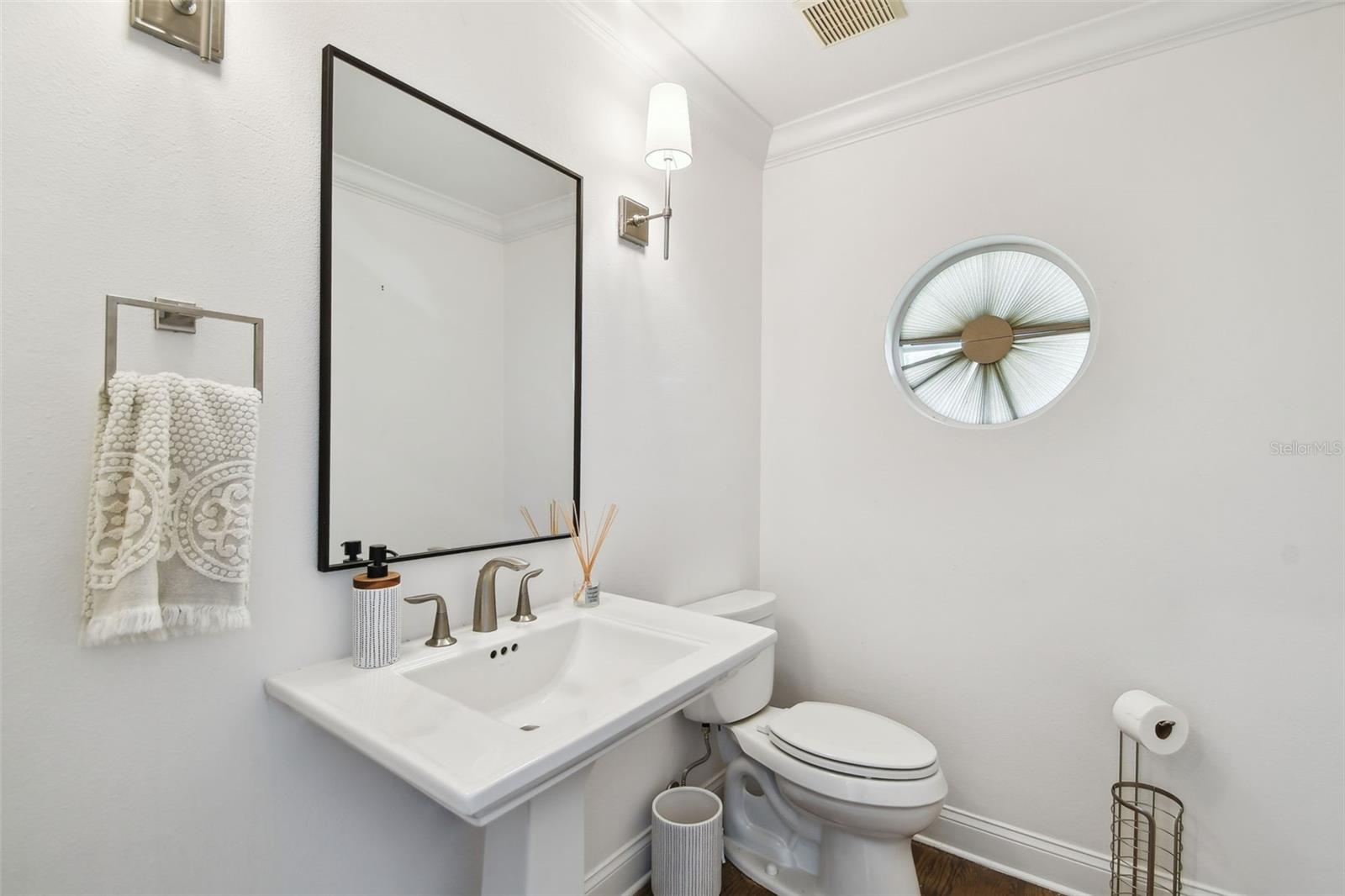 Image 44 of 62 For 944 Harbour Bay Drive