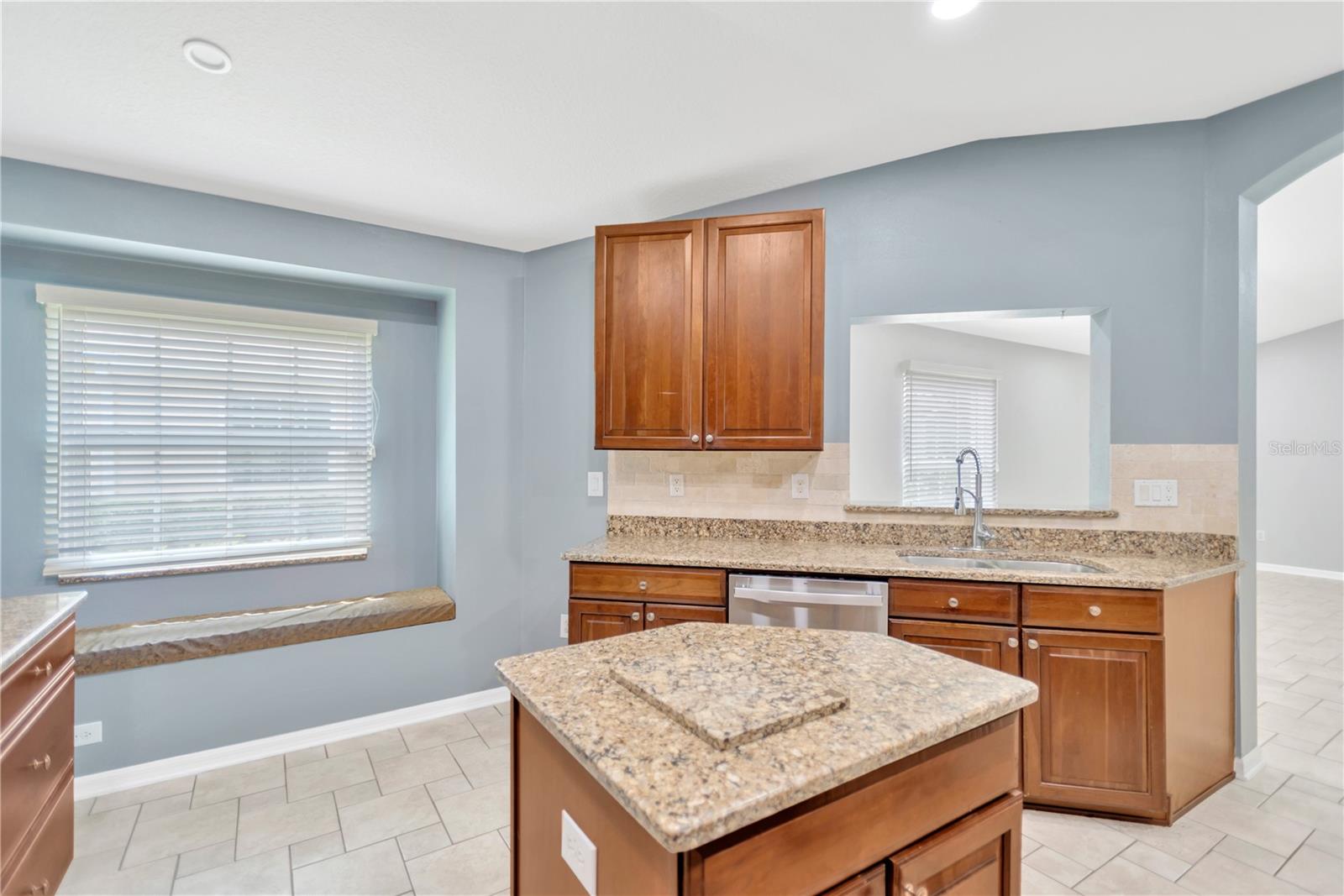 Image 21 of 29 For 5533 Autumn Shire Drive