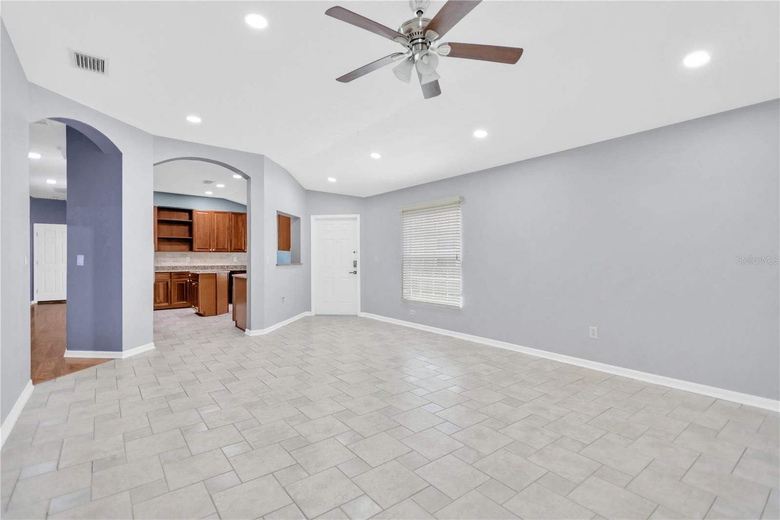 Image 6 of 29 For 5533 Autumn Shire Drive