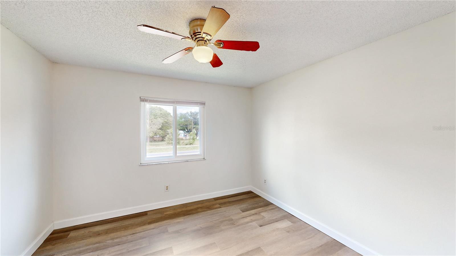 Image 7 of 26 For 39132 County Road 54  2132