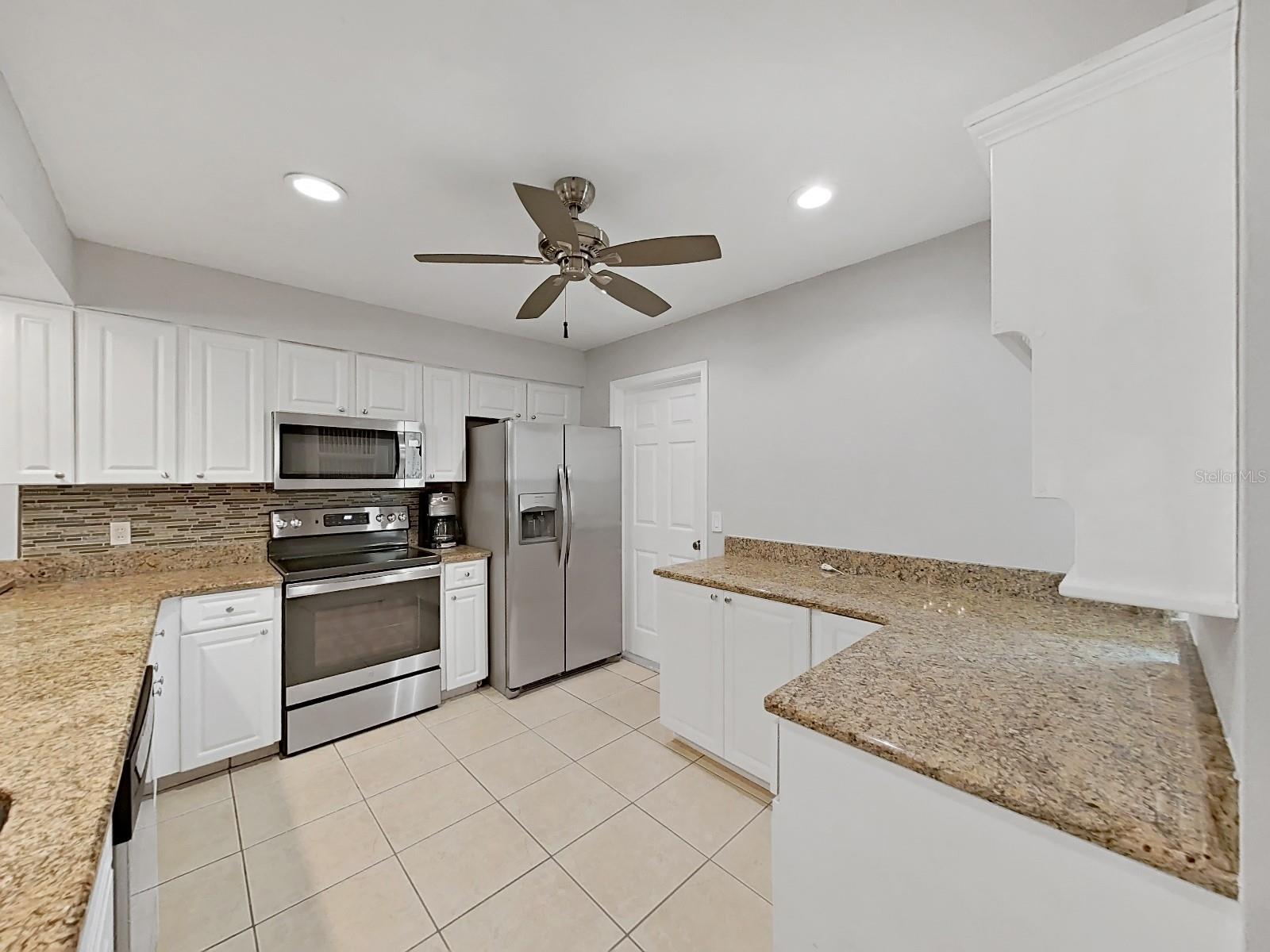 Image 5 of 24 For 18310 Aintree Court