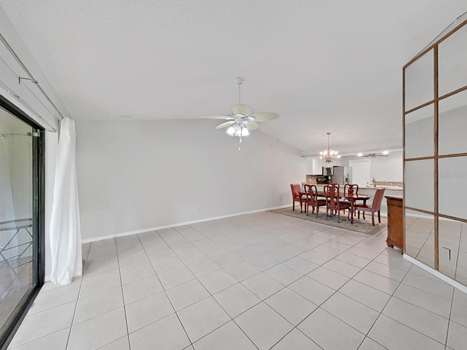Image 8 of 24 For 18310 Aintree Court