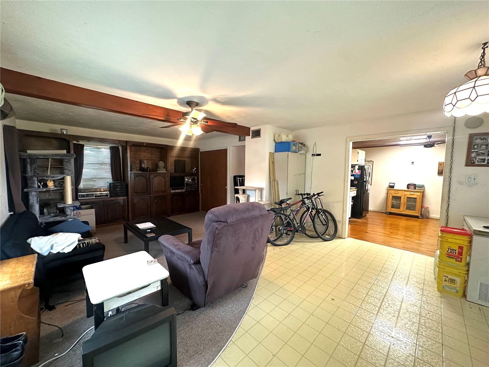 Image 13 of 43 For 1001 10th Avenue Nw