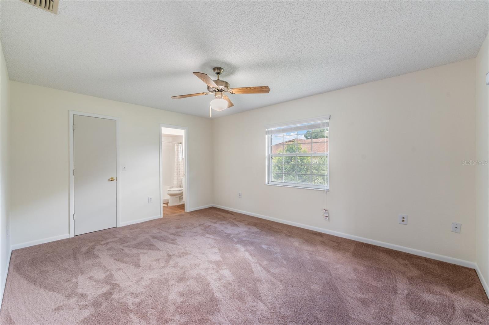 Image 3 of 30 For 2111 Groveglen Lane S