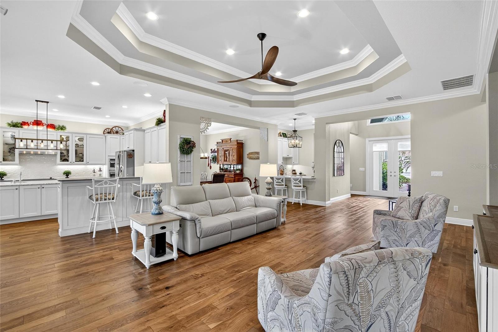 Image 15 of 100 For 5028 Emerald Isle Drive