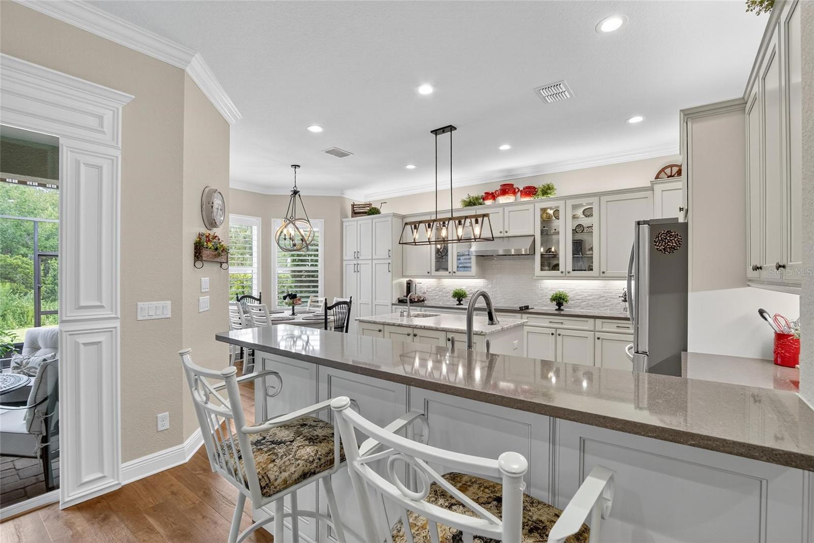 Image 17 of 100 For 5028 Emerald Isle Drive