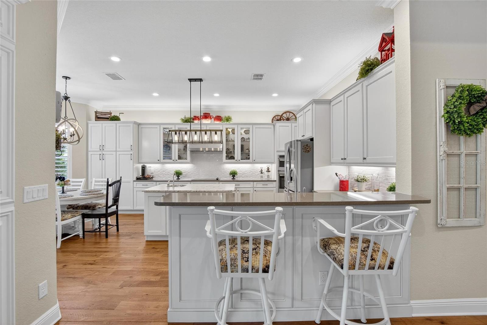 Image 18 of 100 For 5028 Emerald Isle Drive