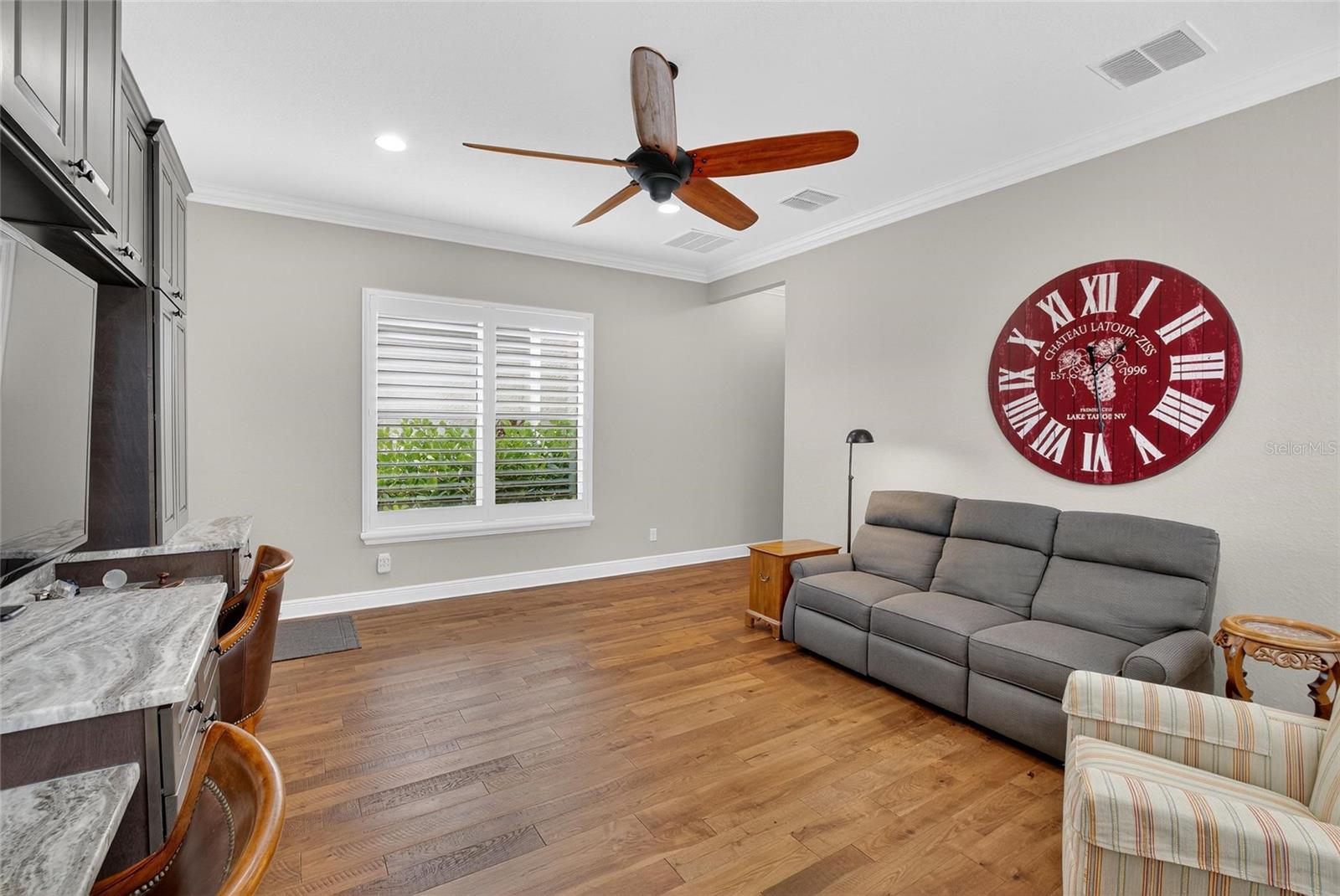 Image 37 of 100 For 5028 Emerald Isle Drive