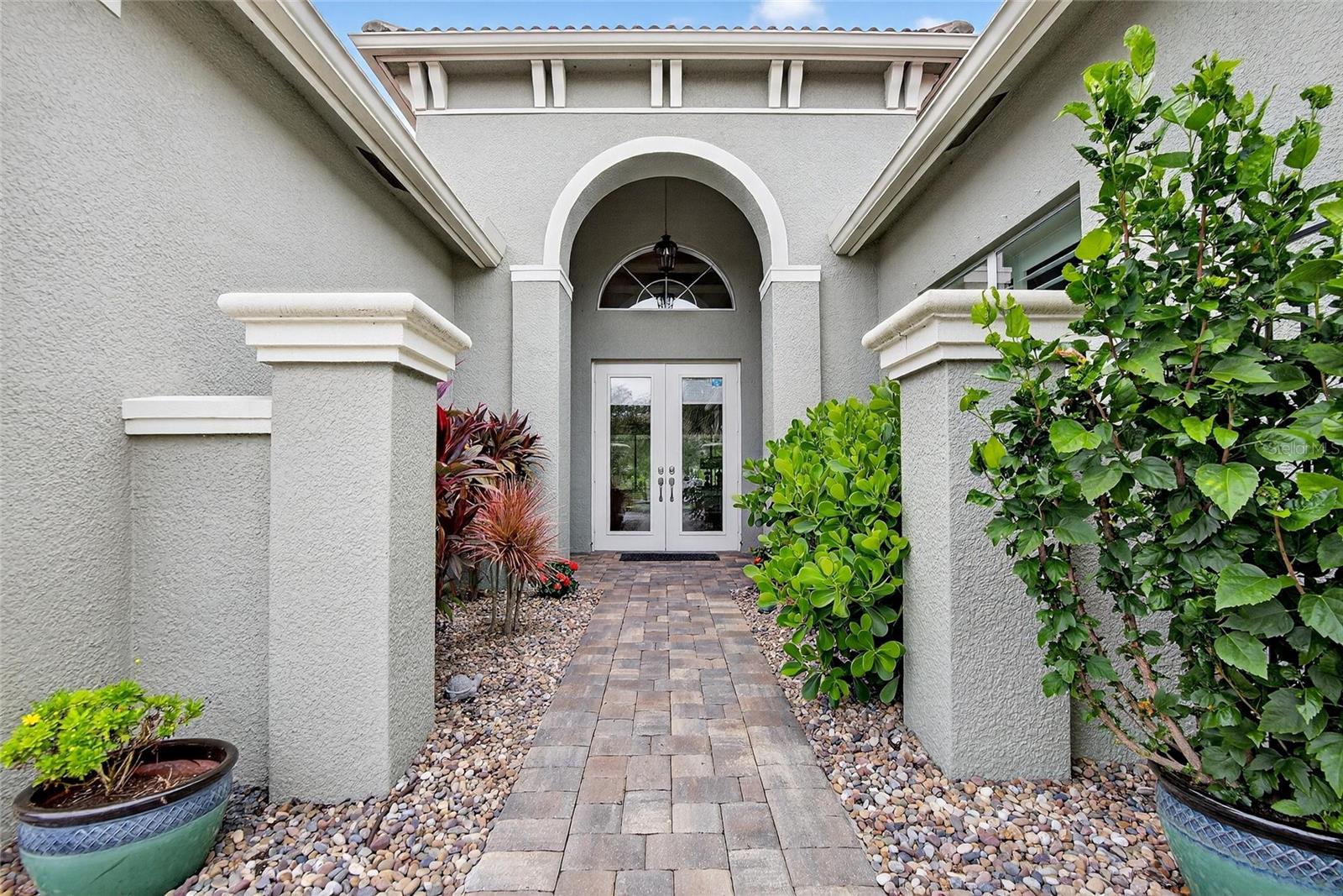 Image 4 of 100 For 5028 Emerald Isle Drive