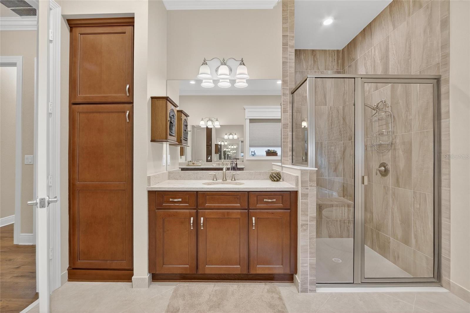 Image 51 of 100 For 5028 Emerald Isle Drive