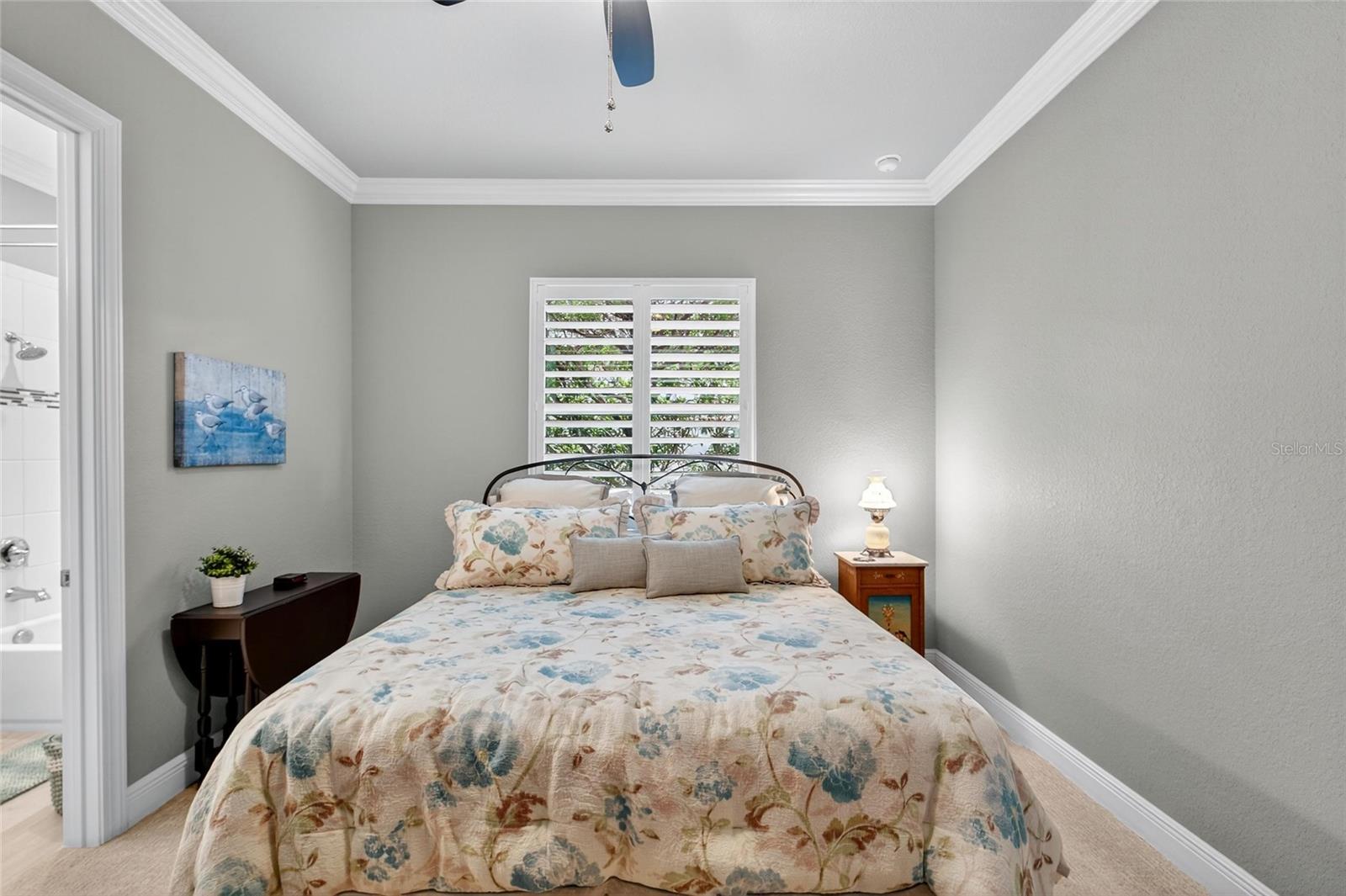 Image 56 of 100 For 5028 Emerald Isle Drive