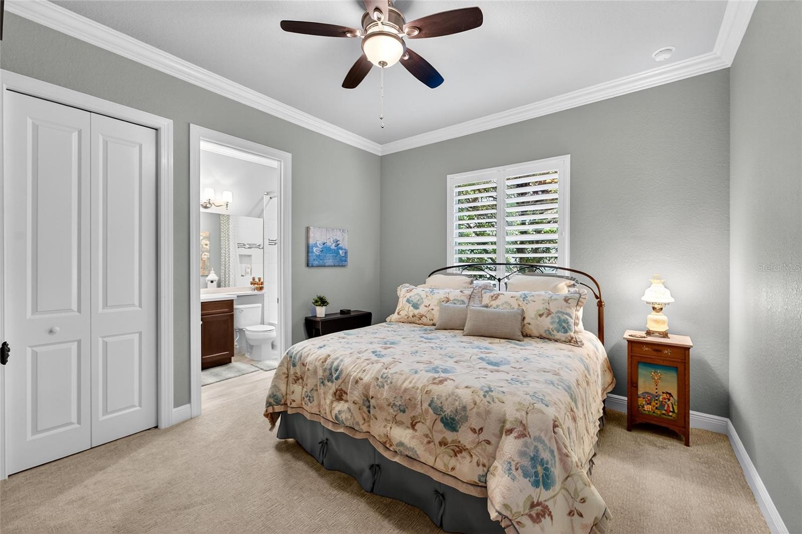 Image 57 of 100 For 5028 Emerald Isle Drive