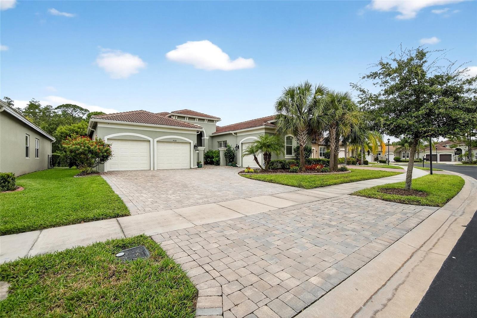 Image 77 of 100 For 5028 Emerald Isle Drive